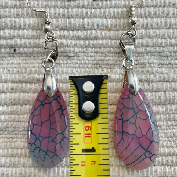 Crazy Lace Agate tear drop earrings - silver. - Picture 3 of 3